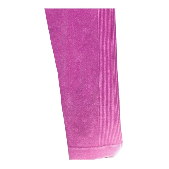 ✨Seamless Leggings
5 for $25 - Picture 8 of 9